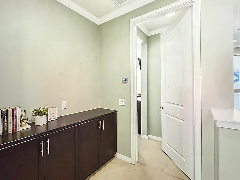 Acacia Ln — Photo 9