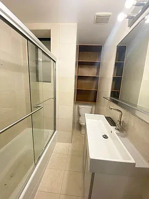 Rented by MOTION New York | media 5