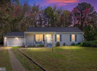 17 Sally Ln, Ocean View, DE 19970