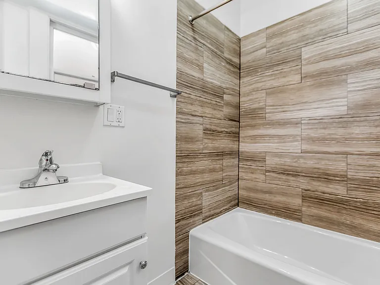 635 Ellis St — Photo 10