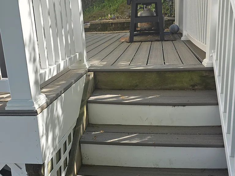 Ashford Ave — Photo 2