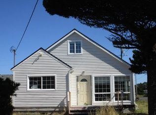 1711 N Miller St, Rockaway Beach, OR