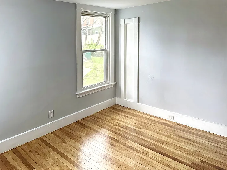 115 Highland Ave #1 — Photo 6