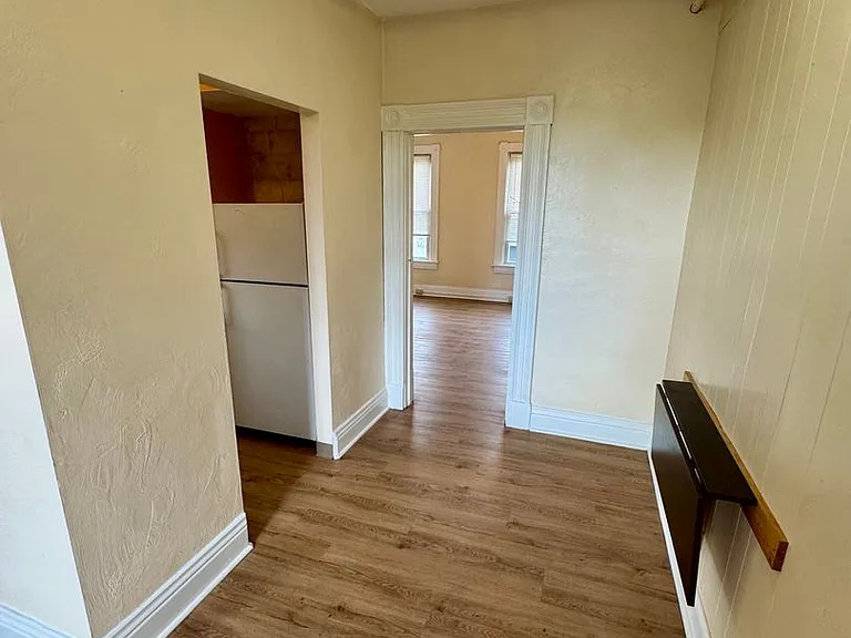 4451 Highridge Street — Photo 7