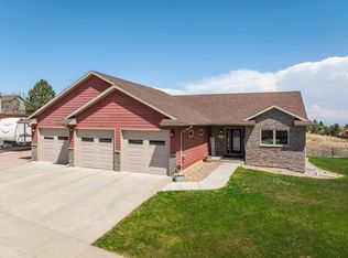602 Stumer Rd, Rapid City, SD 57701