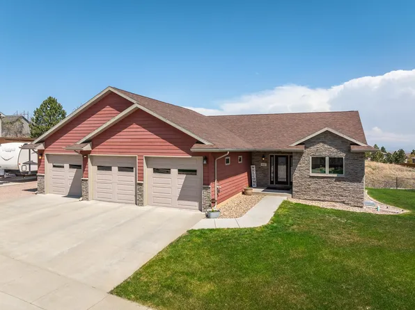 602 Stumer Rd, Rapid City, SD 57701