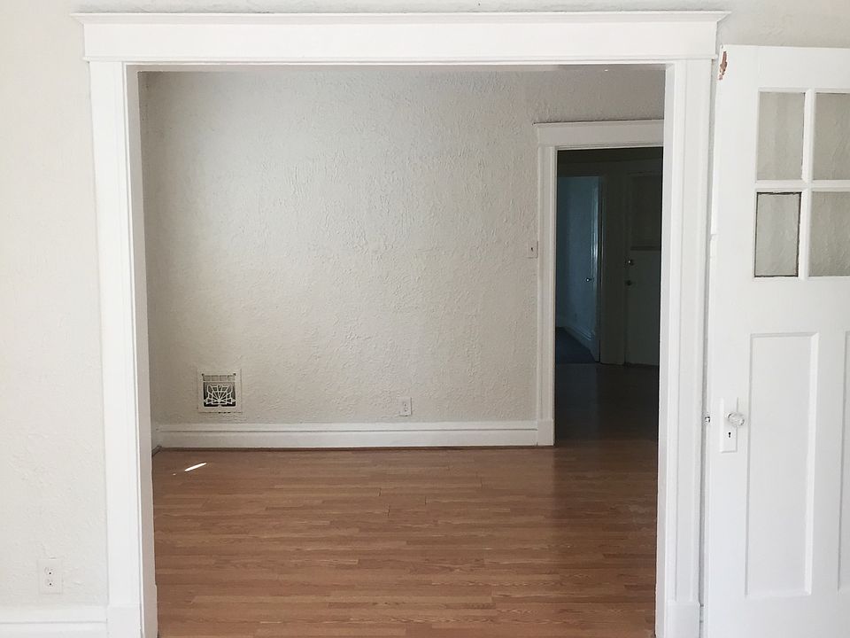 1st image of 5041 Chippewa St #2nd