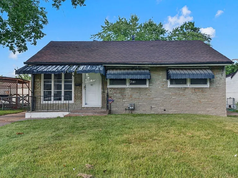 161 Cameron Rd — Photo 28