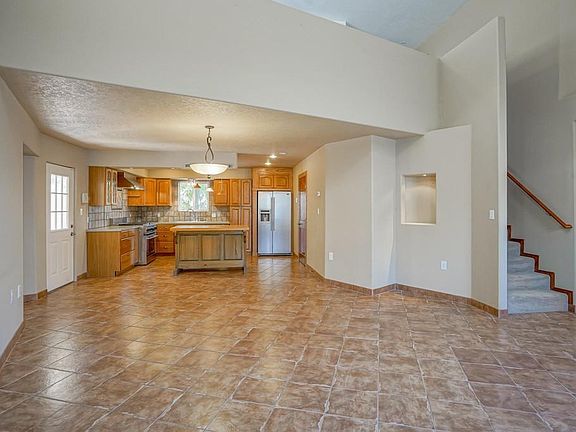 2nd image of 301 Pinon Creek Trl SE