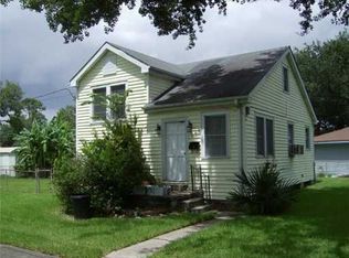 601 Grand Dr, Metairie, LA 70003