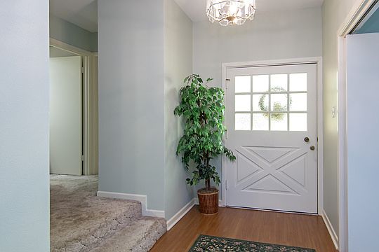 5th image of 2314 Fleetwood Dr