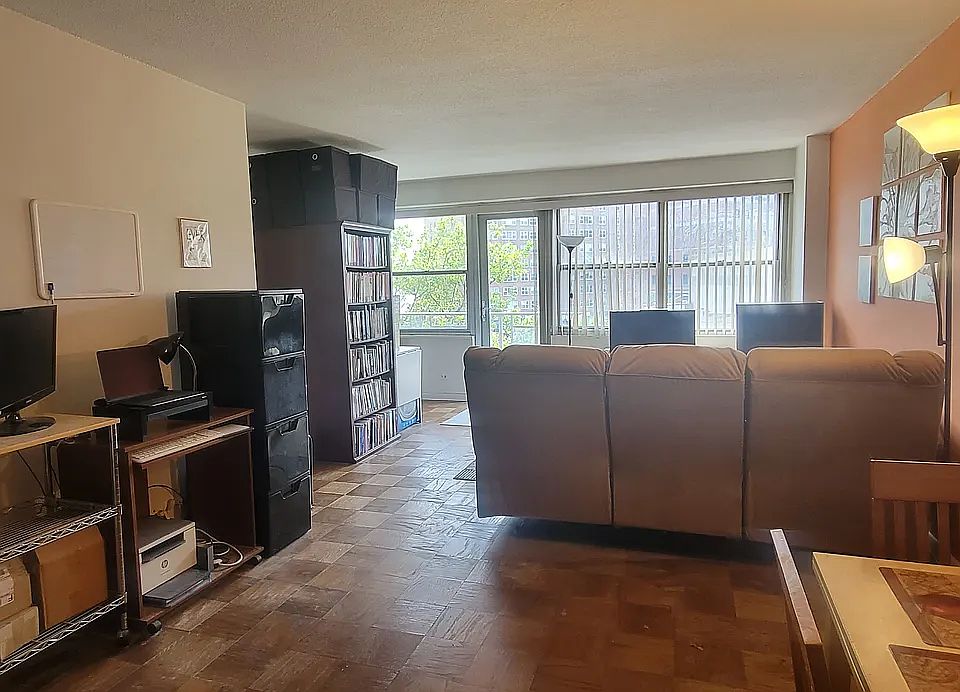70-31 108th St Forest Hills, NY, 11375 - Apartments for Rent | Zillow