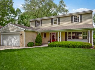 1520 E Wing St, Arlington Heights, IL