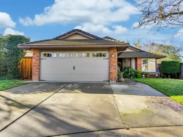 712 Steep Rock Ct, Galt, CA 95632