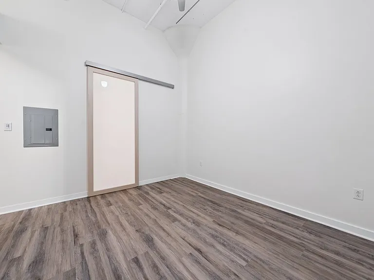 Remington Lofts — Photo 102