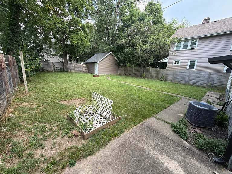 1130 Wilson Ave #1 — Photo 4