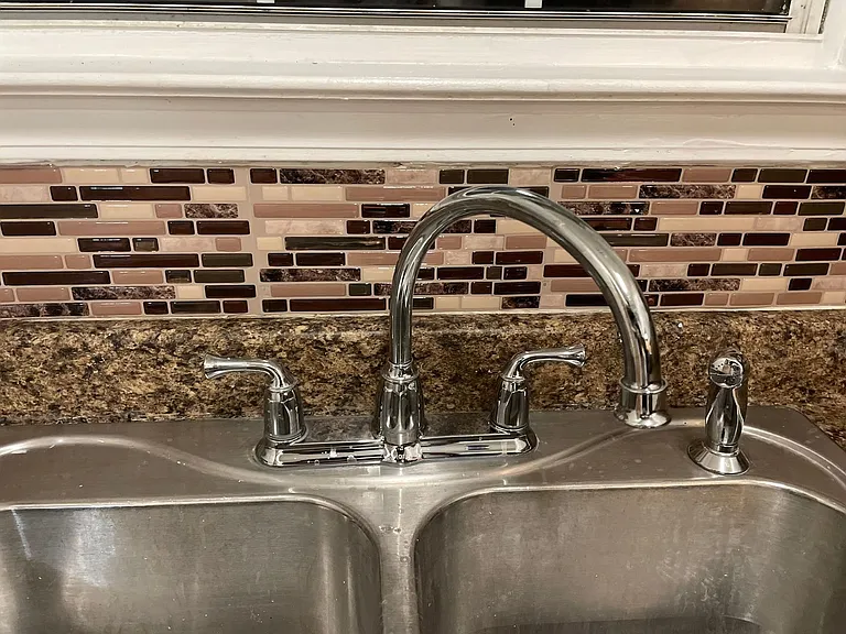 8140 Sterling Lakes Ct — Photo 5