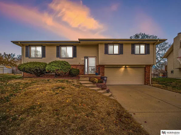 6120 W Beal Cir, Lincoln, NE 68521