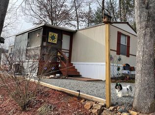 3 Retirement Ln, Sylva, NC 28779