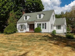 661-663 Noxon Rd, Poughkeepsie, NY 12603