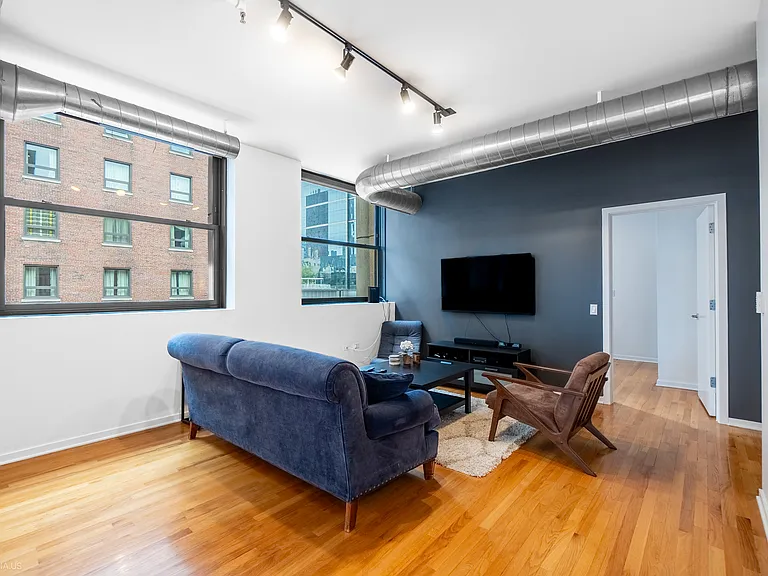 6 E Monroe St #1503 — Photo 16