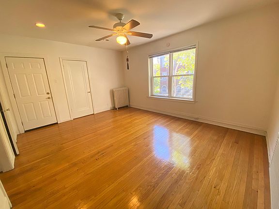 2nd image of 5531-35 N Kenmore Ave #2A