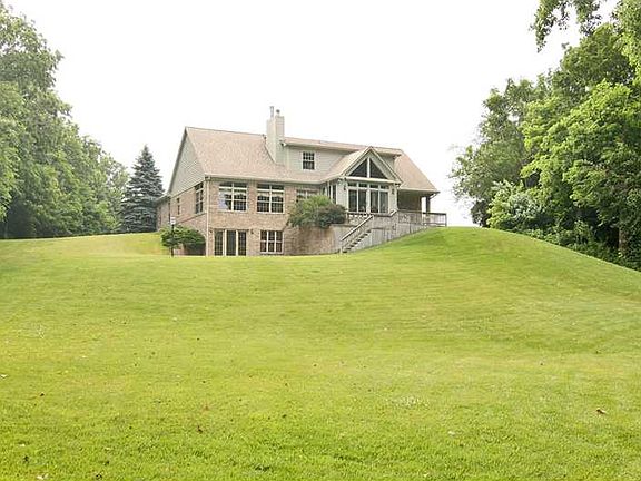 4th image of 7114 N 1075 W