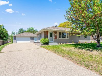 8200 Abbott Ave S, Bloomington, MN, 55431