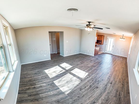 3rd image of 122 Racine Trl