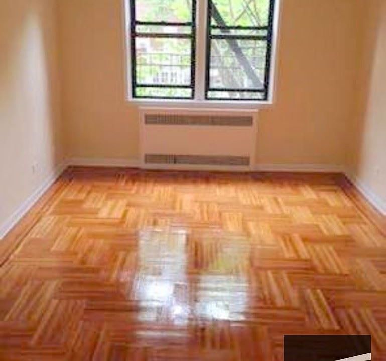 1st image of 4709 Skillman Ave #6E