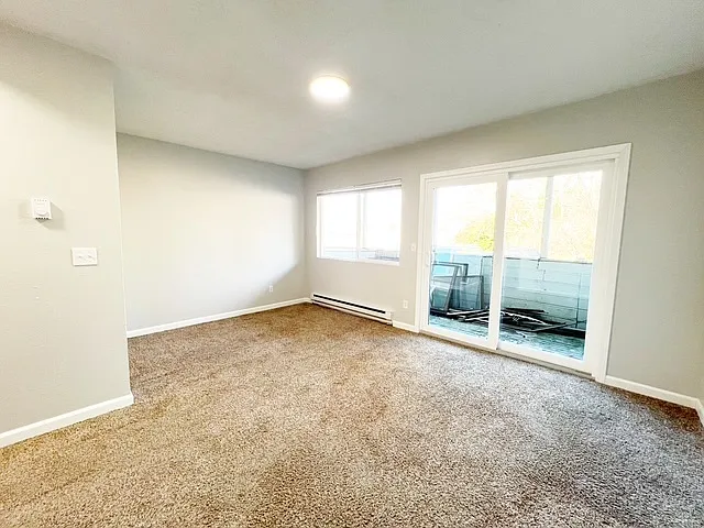 637 Pleasant Ave — Photo 26
