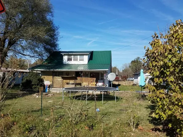 5220 Main St, Clay City, KY 40312