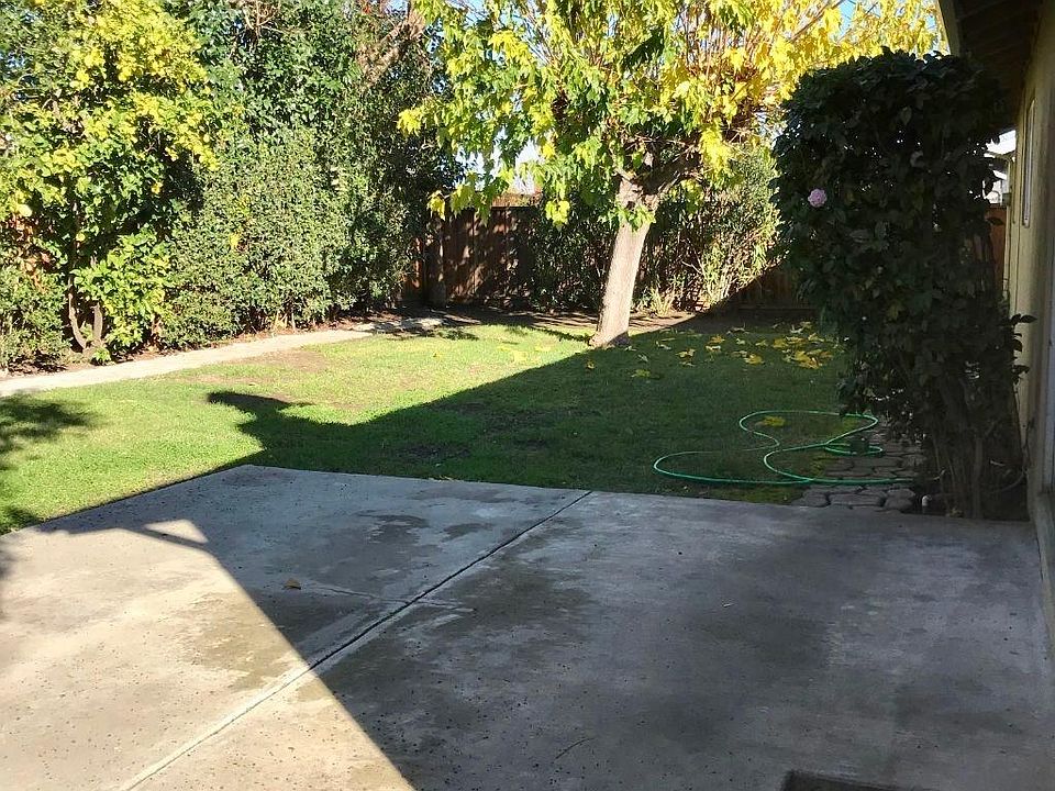 1st image of 1433 Hauck Dr