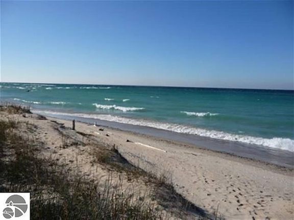 3rd image of LOT 25 N Island View Dr