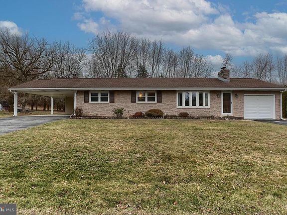 3rd image of 30 Grandview Rd