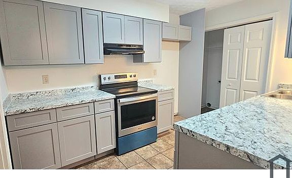 5th image of 4513 Golf Vista Cir