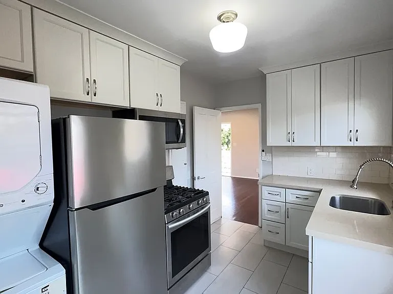 1112 Donaldo Ct — Photo 20
