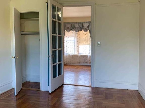 3rd image of 6211 Broadway Floor 4