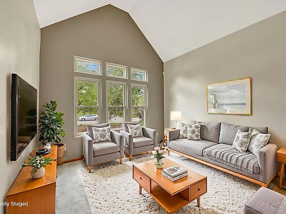5th image of 7026 Wilhelmina Dr