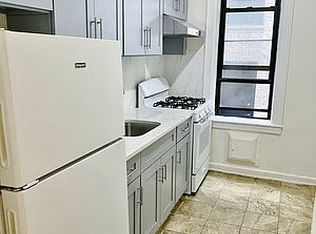 28-23 42nd St #AA5, Astoria, NY 11103