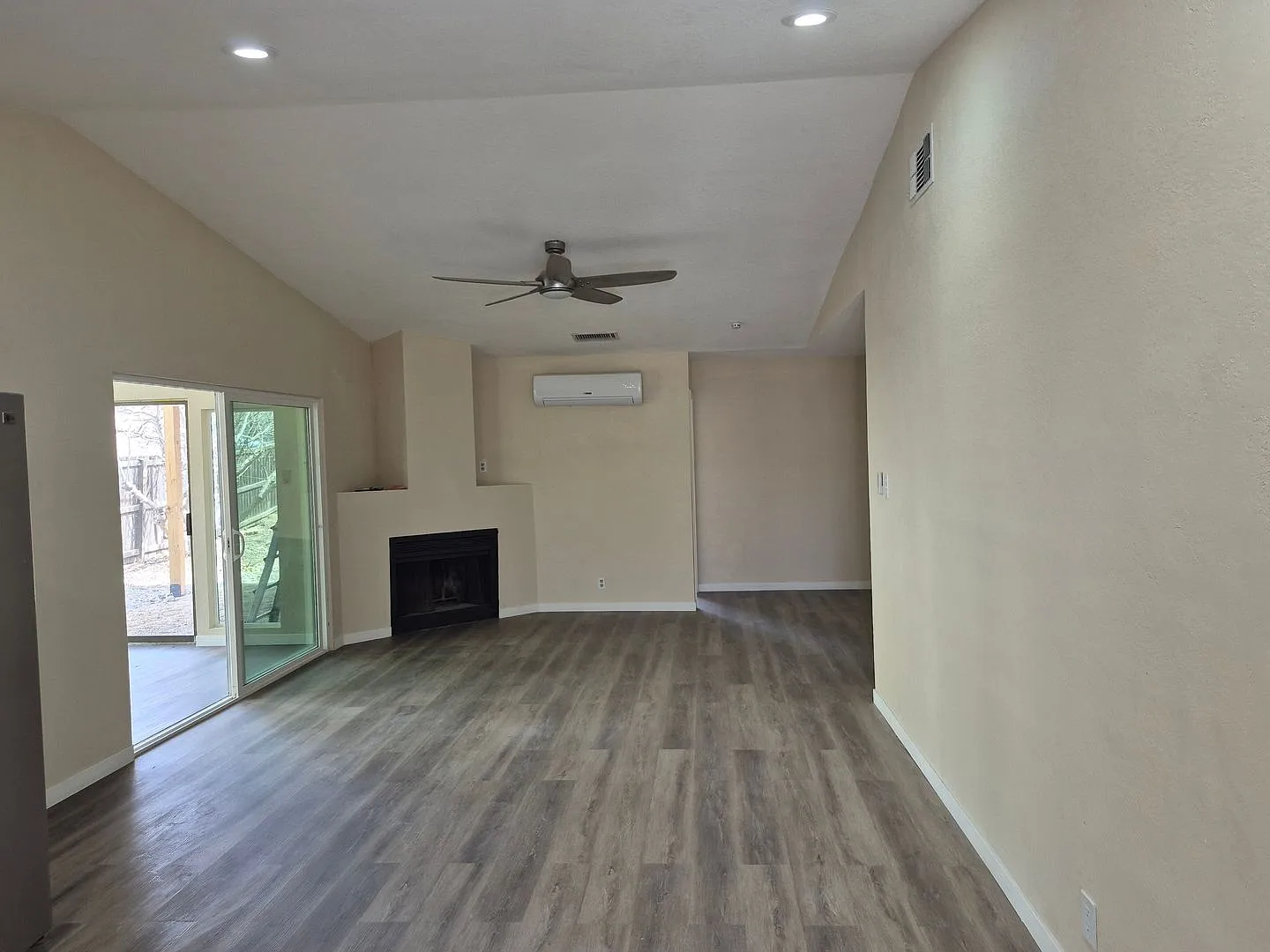 4018 Sunrise Cove, San Antonio, TX. 78244 — Photo 2
