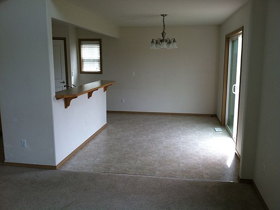 5th image of 7813 146th Street Ct E