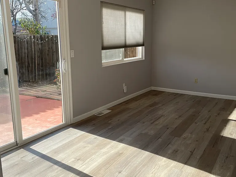 8136 Mulberry Pl — Photo 11