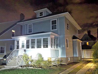 2nd image of 30 Hillcrest Ter