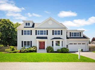 2 Penny Ln, Beverly, MA 01915