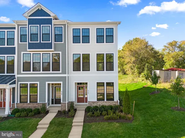 3575 Stephensons Hill Ln, Marshall, VA 20115