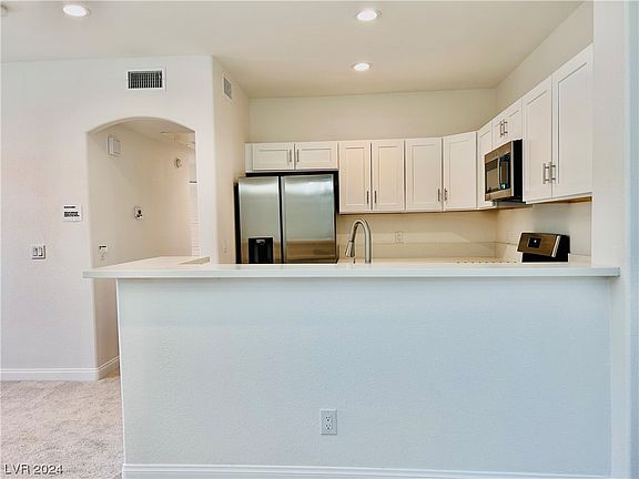 5th image of 1405 S Nellis Blvd Unit 2013