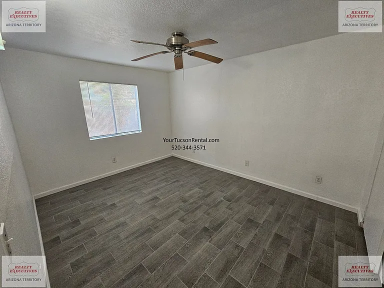 916 S 4th Avenue - Casitas Del Oeste — Photo 17
