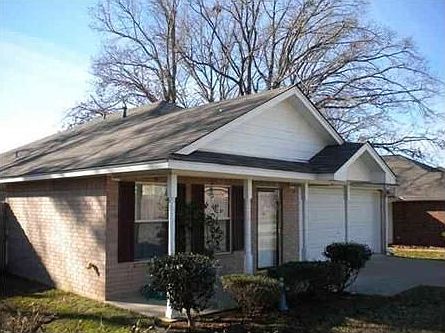 1st image of 1135 Woodlands Park Dr