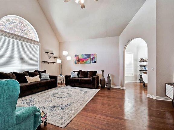 3rd image of 5308 S 45th St